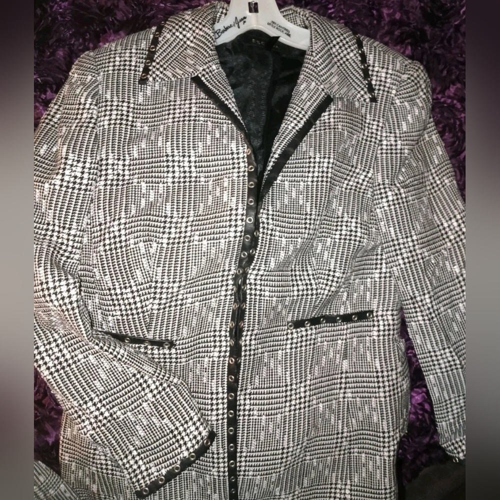 Vintage Elegant ESCADA  WOOL tweed BLAZER JACKET WOMENS SIZE 38